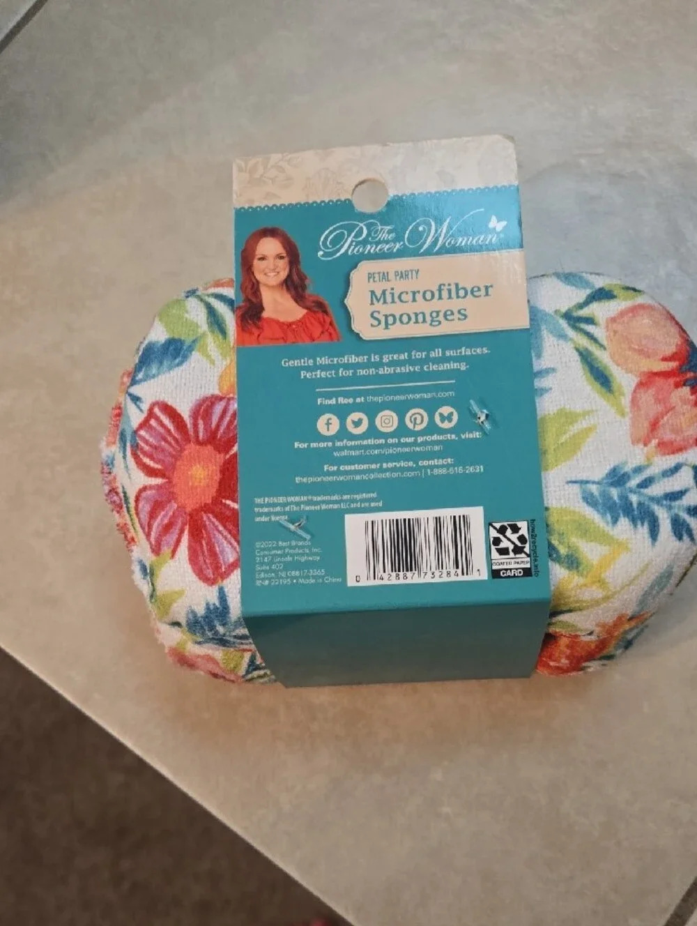 The Pioneer Woman Floral Microfiber Sponges & Pink Cleaning Gloves